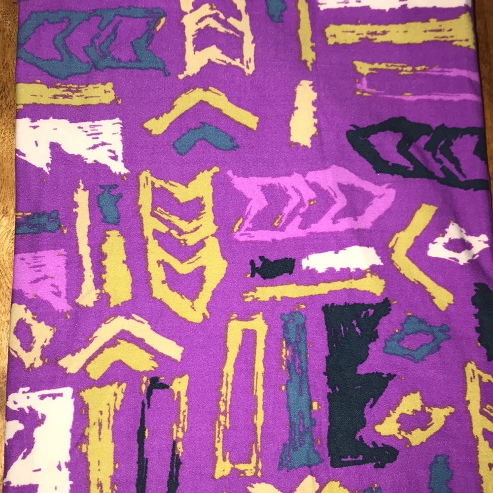 TC2 Lularoe leggings